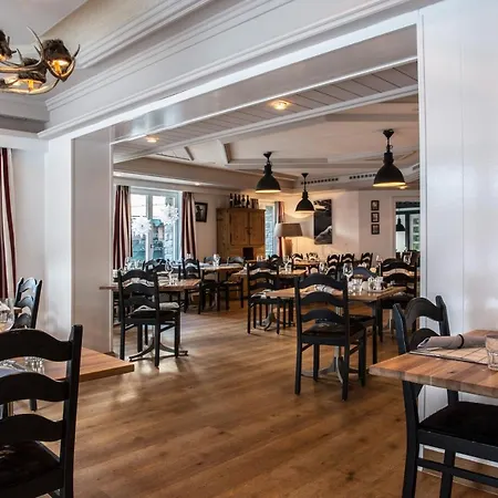 Отель Burgener 2*