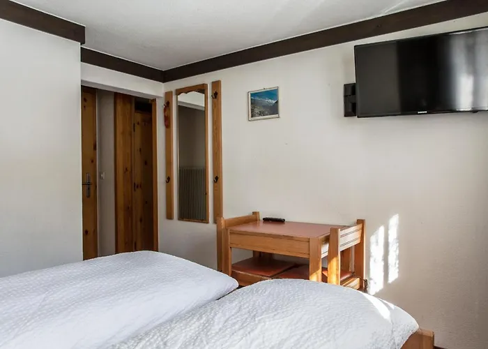 酒店 伯吉纳酒店 2*