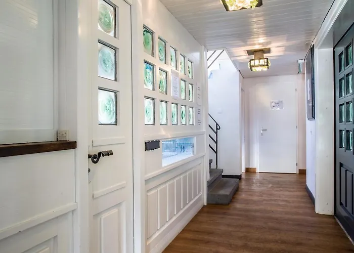 伯吉纳酒店 萨斯费